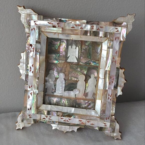 Antique Mother Of Pearl Inlay Holy Lady Nativity Diorama Icon Shadowbox AS IS - Picture 1 of 8